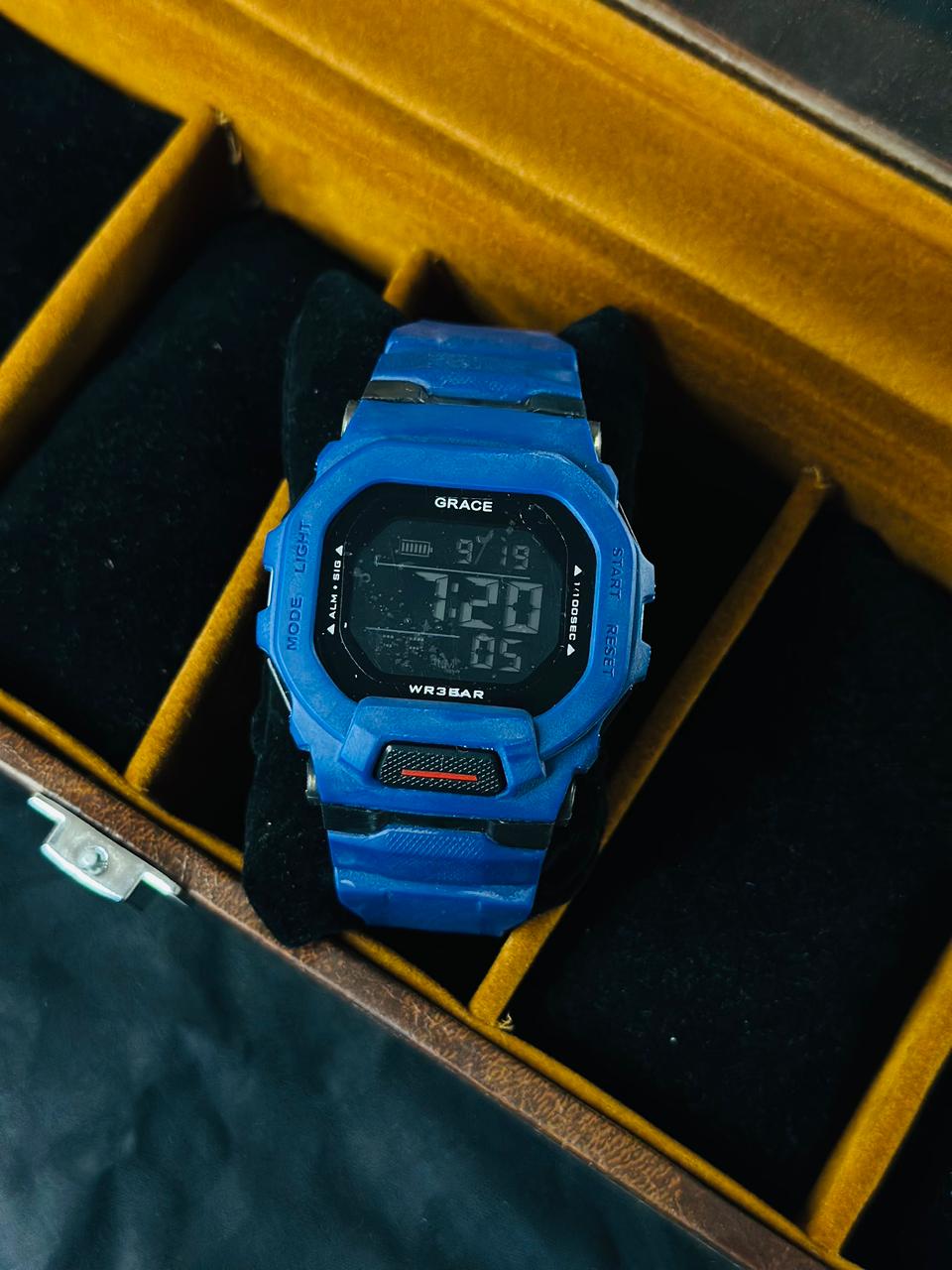 sport watch full waterproof